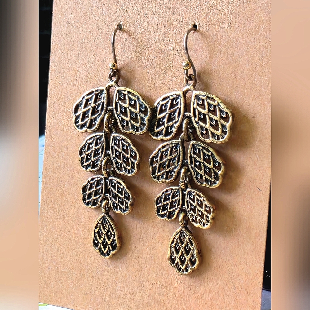 Elegant Gold Leaf Dangle Earrings